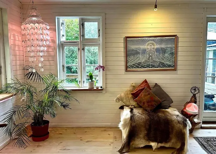 Rageleje's Seaside Oasis - Inspiring With Sauna Vakantiehuis *